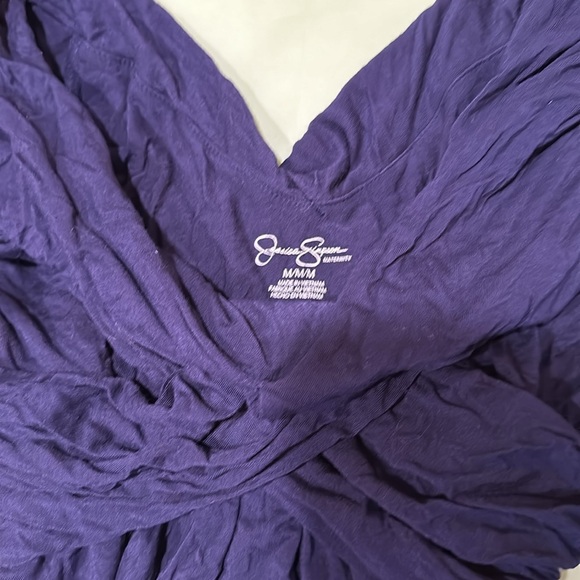 JESSICA SIMPSON BLUISH MATERNITY UNICHE CRISSCROSSED BLOUSE TOP SIZE MEDIUM - Picture 3 of 3